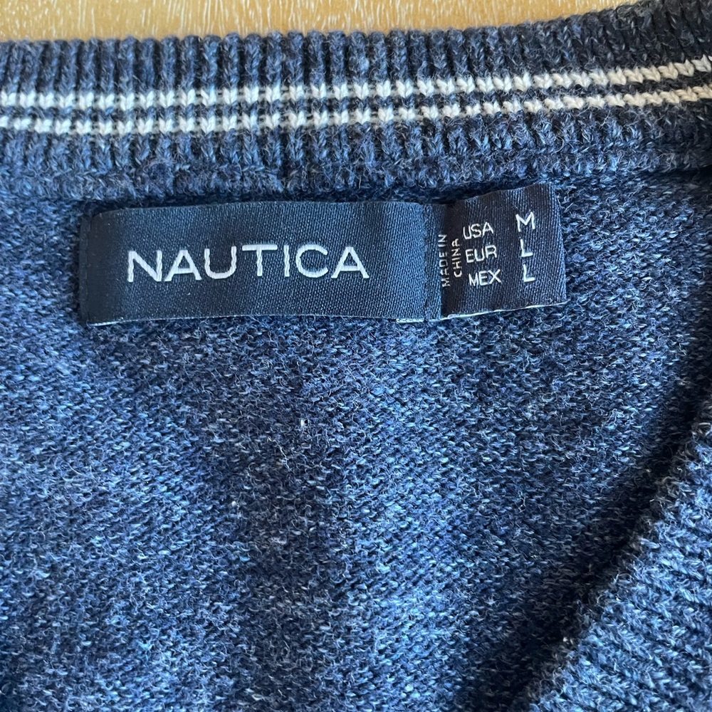 Blue Nautica V-Neck Sweater - Medium - Picture 4 of 5
